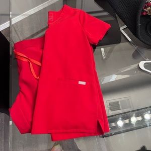 Winning Red Fig Scrub top